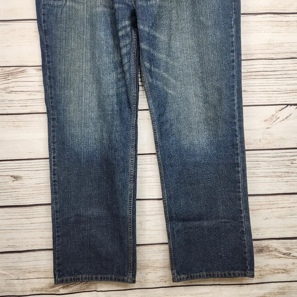Levi's Relaxed Straight Fit Men's Big & Tall Jeans Size 44x34 Non Stretch - Picture 3 of 8